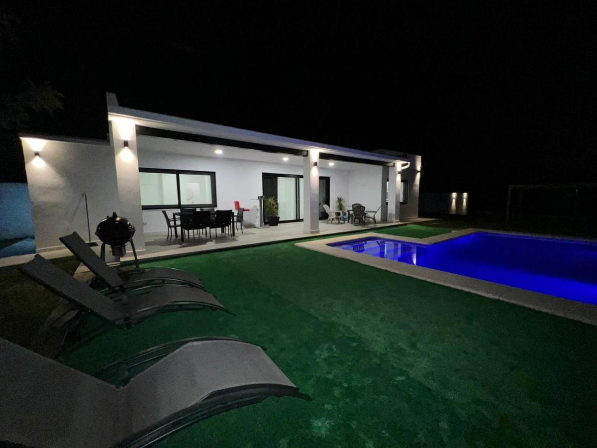 Ole Tu Andalucia Villa Sanlúcar la Mayor Exterior foto