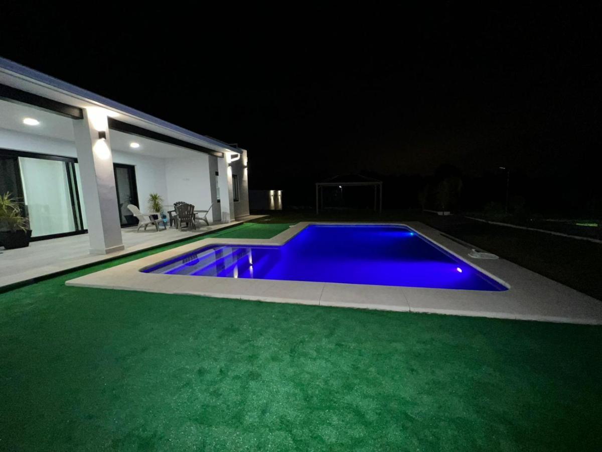 Ole Tu Andalucia Villa Sanlúcar la Mayor Exterior foto