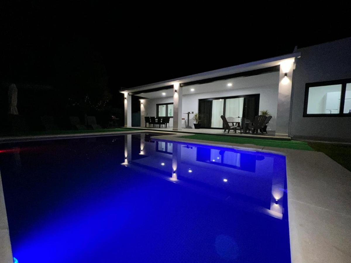 Ole Tu Andalucia Villa Sanlúcar la Mayor Exterior foto